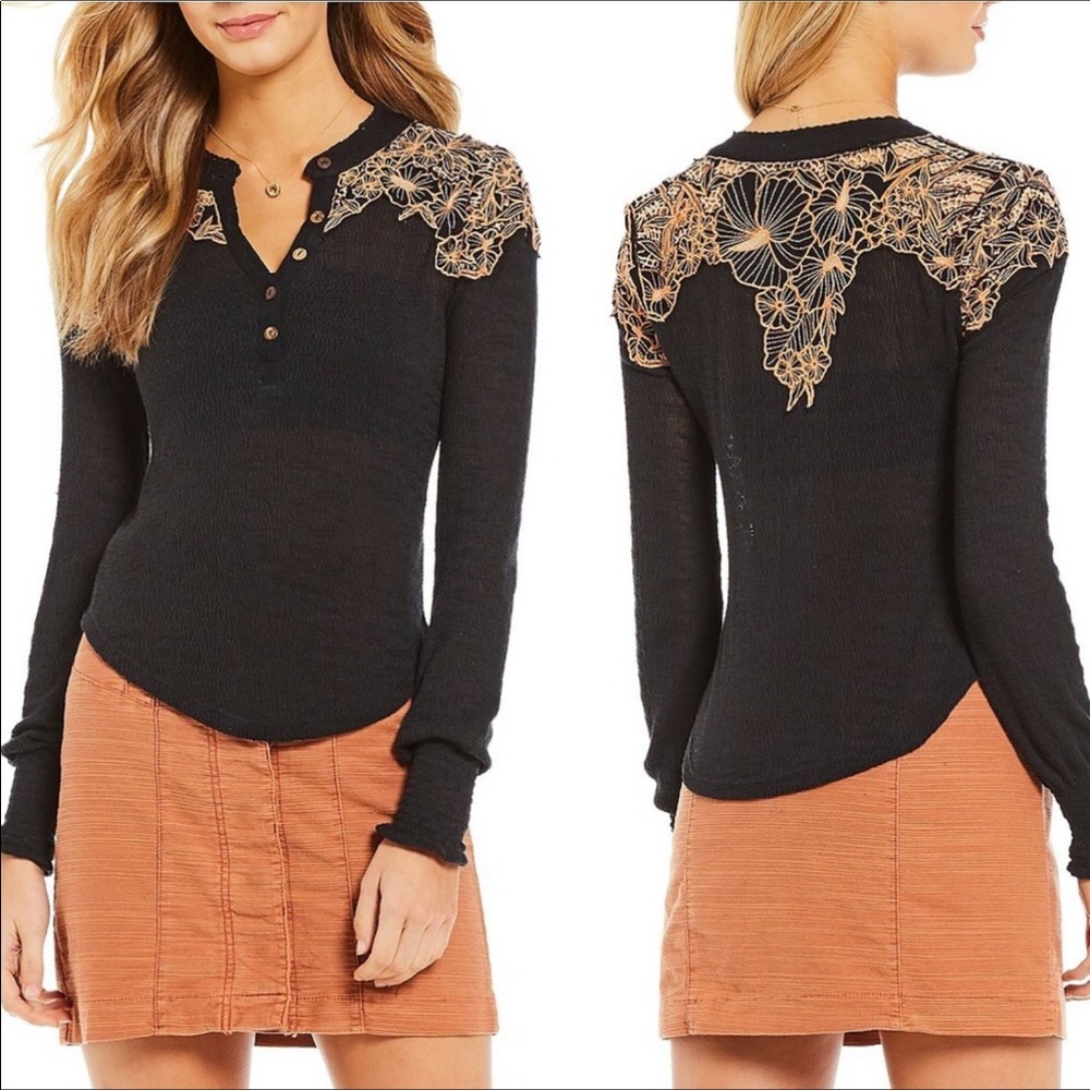 Free People NWT Easy Breezy Floral Appliqué Henley